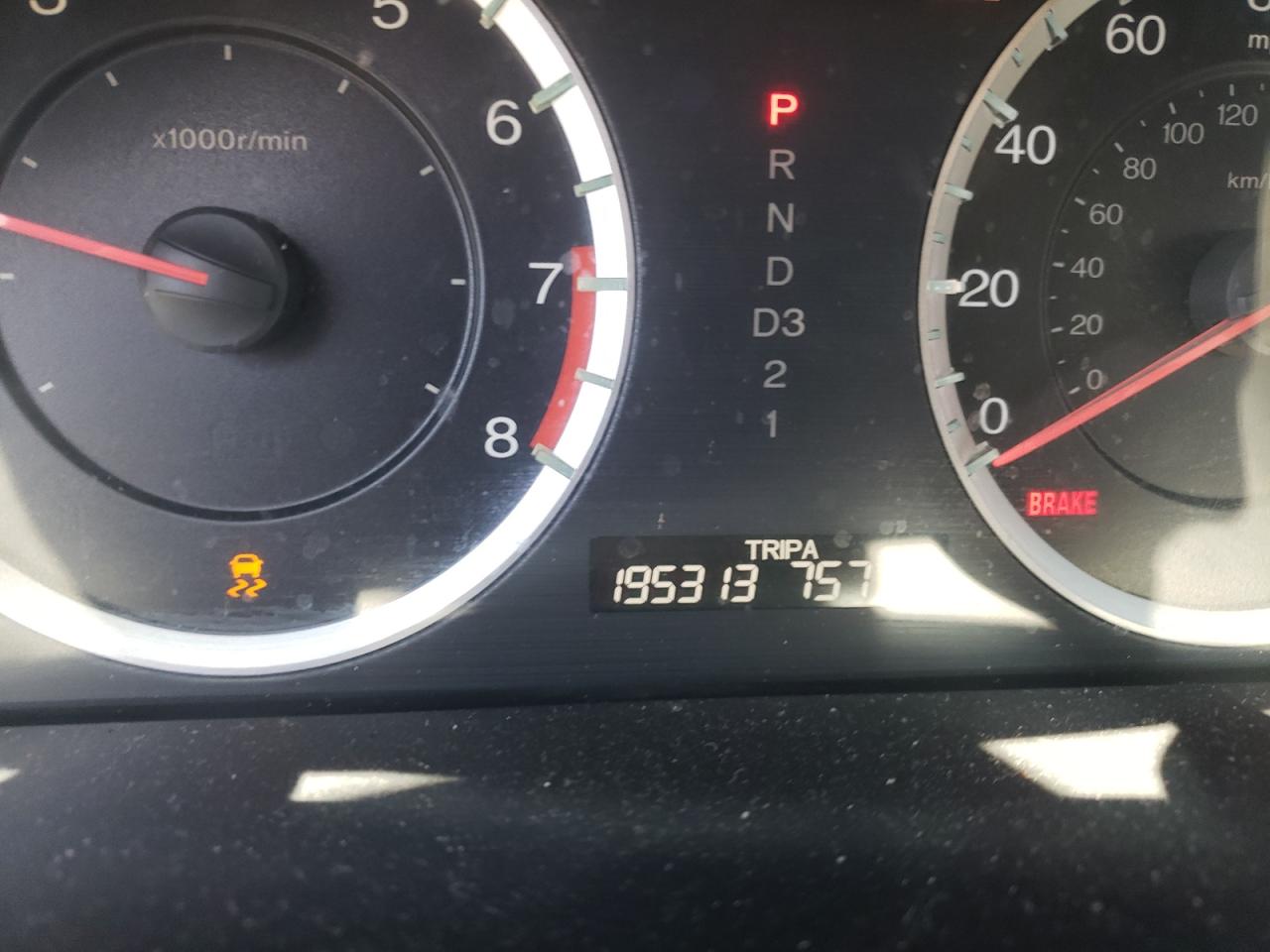 Photo 8 from auction – 2011 HONDA ACCORD LXP with VIN 1HGCP2F43BA075286