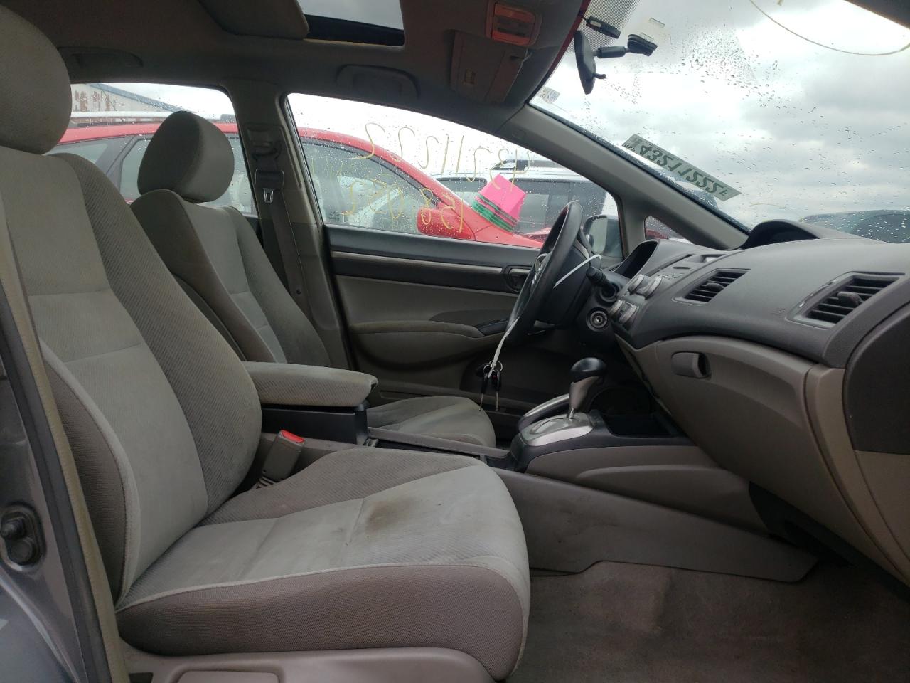 Photo 5 from auction – 2010 HONDA CIVIC EX with VIN 19XFA1F82AE019846