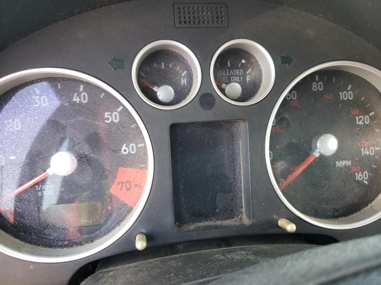 Photo 8 from auction – 2001 AUDI TT with VIN TRUTC28N711001566
