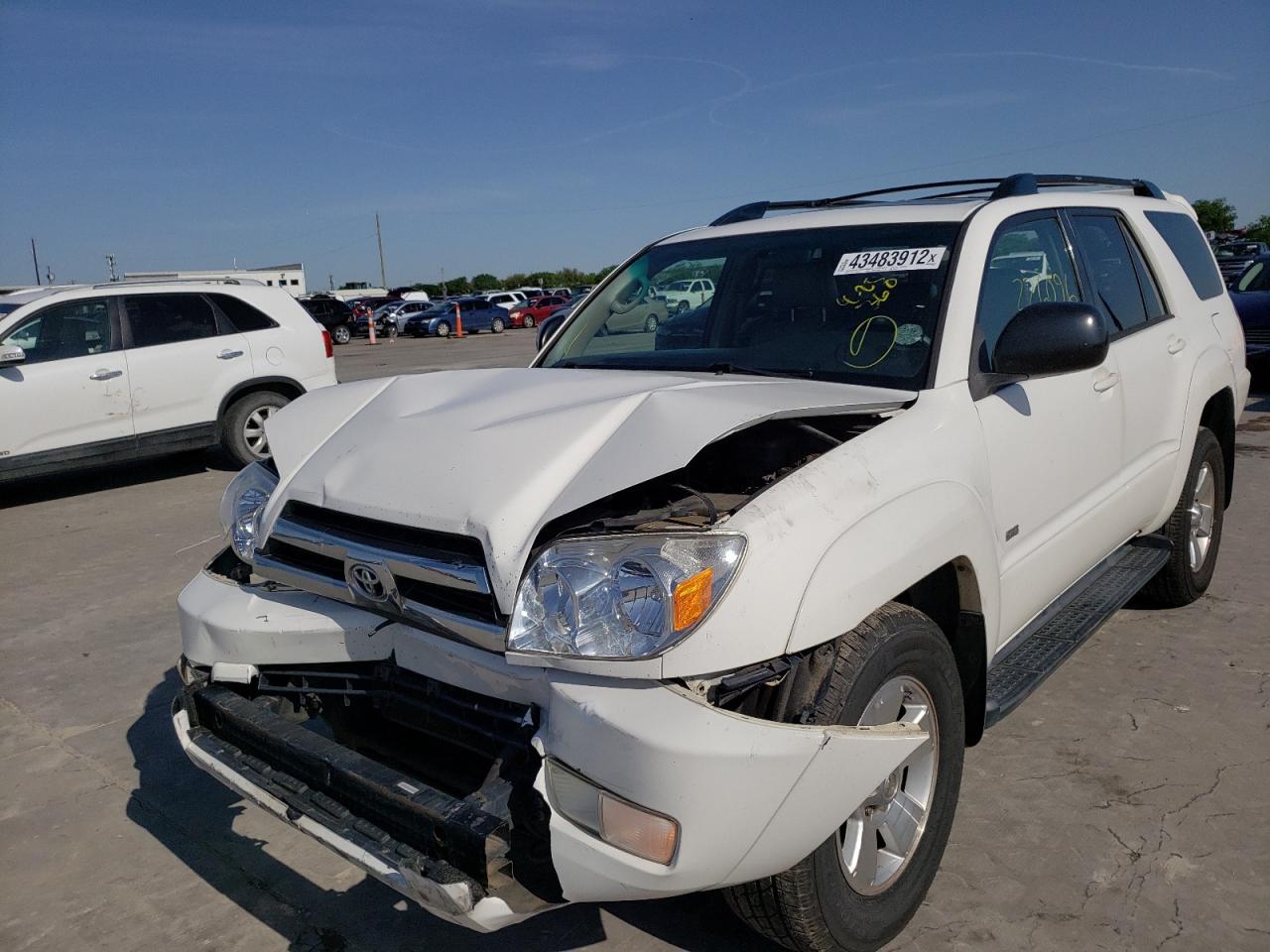 Photo 2 from auction – 2005 TOYOTA 4RUNNER SR with VIN JTEZU14R750062721