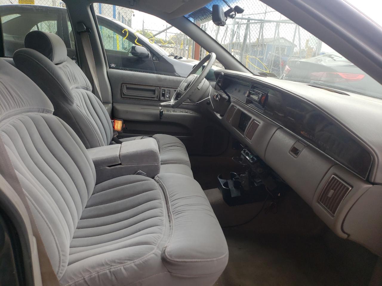 Photo 5 from auction – 1993 BUICK ROADMASTER with VIN 1G4BN5375PR408124