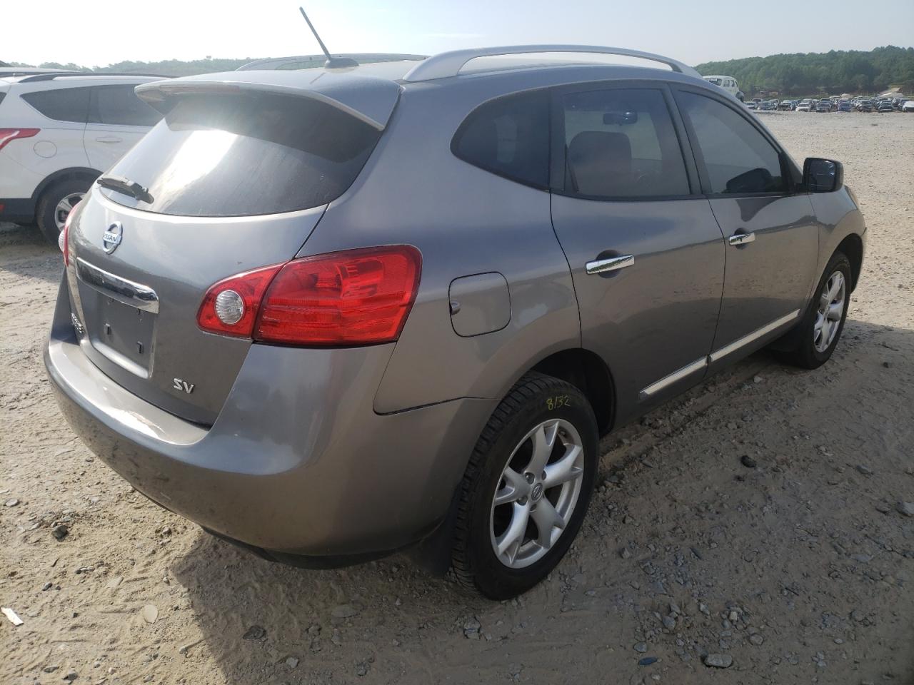 Photo 4 from auction – 2011 NISSAN ROGUE S with VIN JN8AS5MT3BW569686