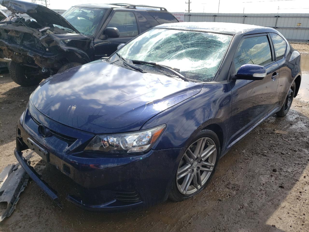 Photo 2 from auction – 2013 TOYOTA SCION TC with VIN JTKJF5C79D3053916