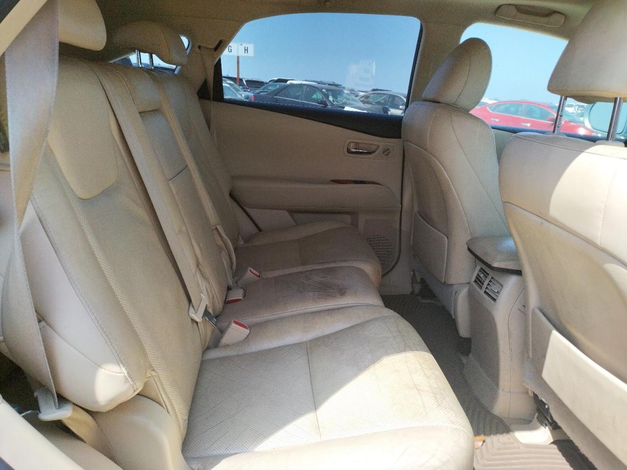 Photo 6 from auction – 2010 LEXUS RX 450 with VIN JTJBC1BA2A2013895