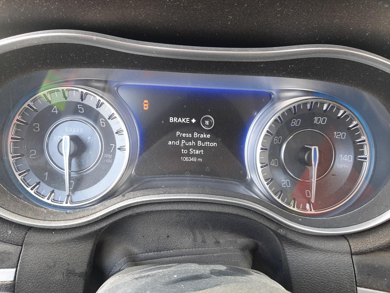 Photo 8 from auction – 2015 CHRYSLER 300 LIMITE with VIN 2C3CCAAG7FH921856