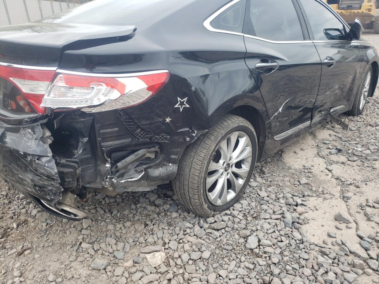 Photo 9 from auction – 2013 HYUNDAI AZERA with VIN KMHFG4JG0DA251296