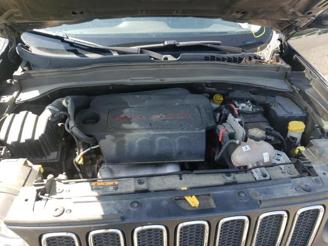 Photo 2 from auction – 2017 JEEP RENEGADE L with VIN ZACCJABB2HPE93572
