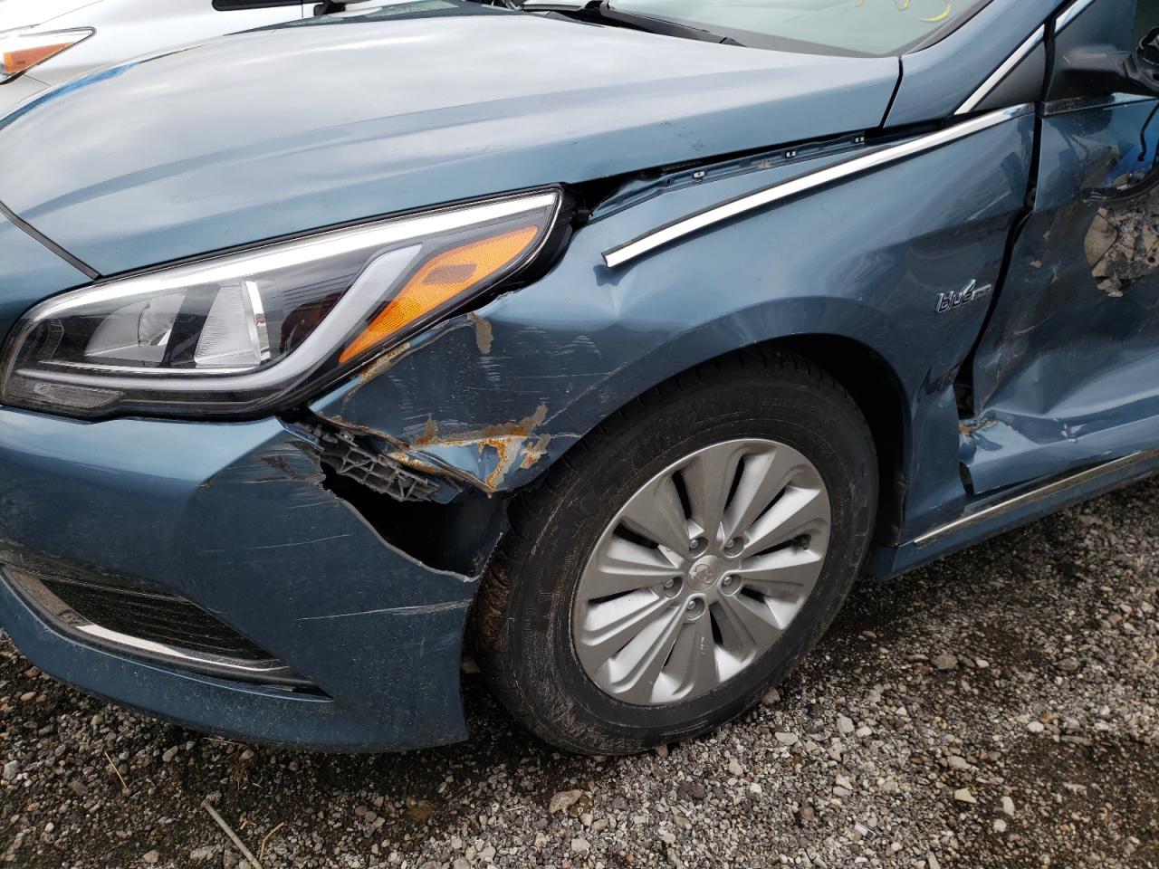 Photo 10 from auction – 2016 HYUNDAI SONATA HYB with VIN KMHE24L19GA011042