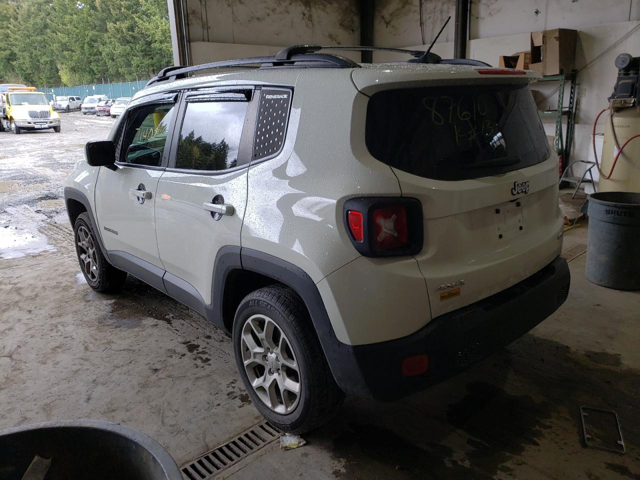 Photo 3 from auction – 2017 JEEP RENEGADE L with VIN ZACCJBBB4HPE62216