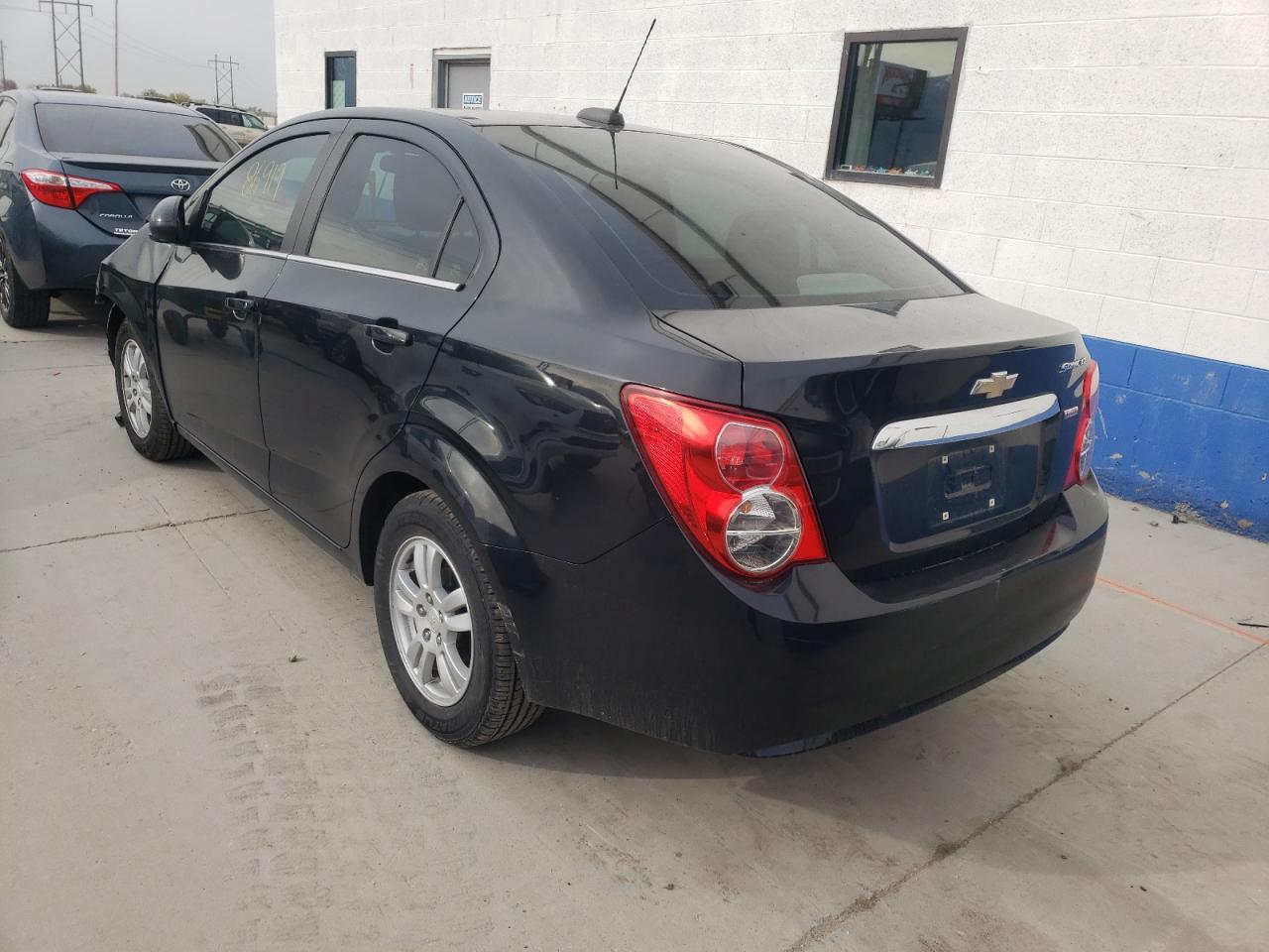 Photo 3 from auction – 2015 CHEVROLET SONIC LT with VIN 1G1JC5SB2F4155196