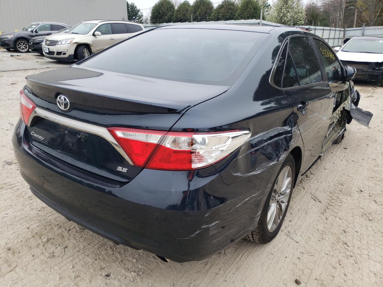 Photo 4 from auction – 2016 TOYOTA CAMRY LE with VIN 4T1BF1FK2GU555696