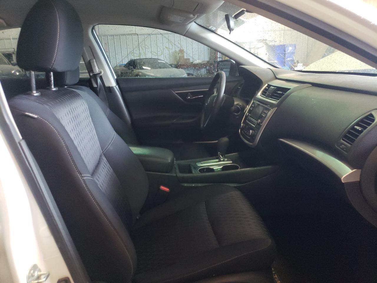 Photo 5 from auction – 2017 NISSAN ALTIMA 2.5 with VIN 1N4AL3AP7HC255219