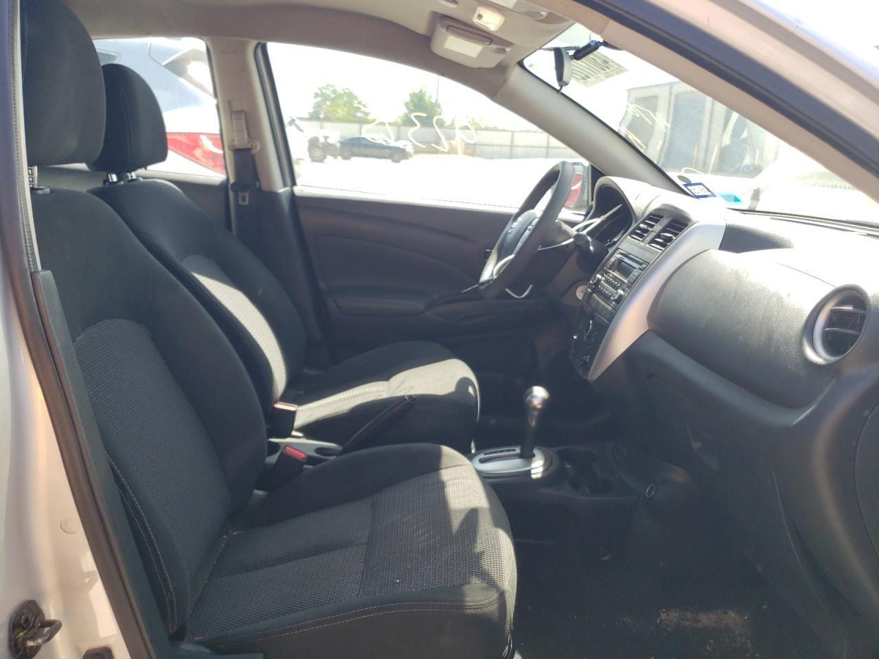 Photo 5 from auction – 2017 NISSAN VERSA S with VIN 3N1CN7AP2HK470508