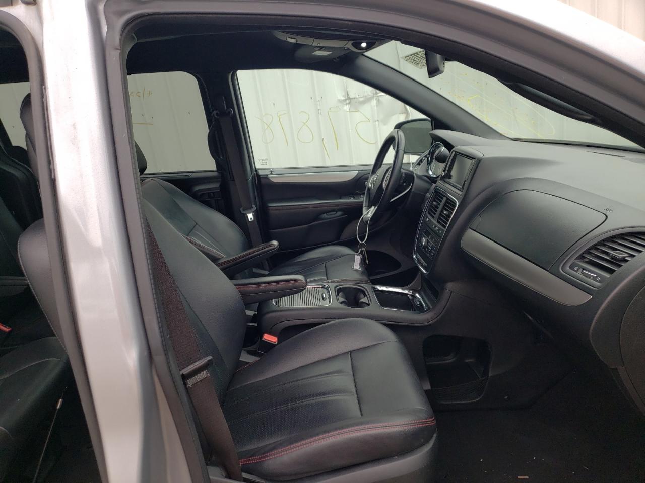 Photo 5 from auction – 2019 DODGE GRAND CARA with VIN 2C4RDGEGXKR536571