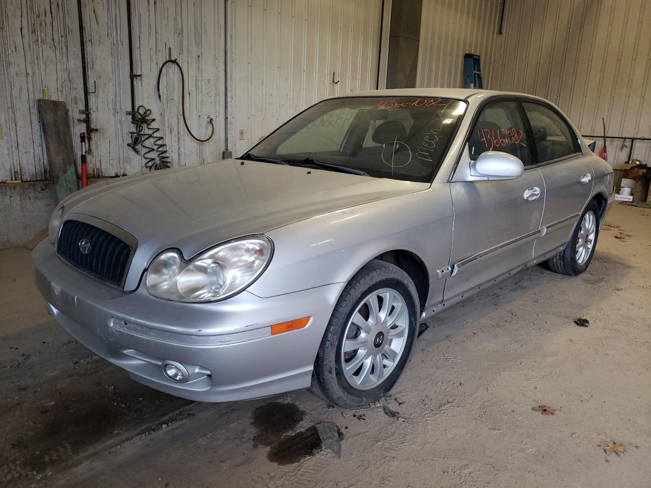 Photo 2 from auction – 2004 HYUNDAI SONATA GLS with VIN KMHWF35H94A021000