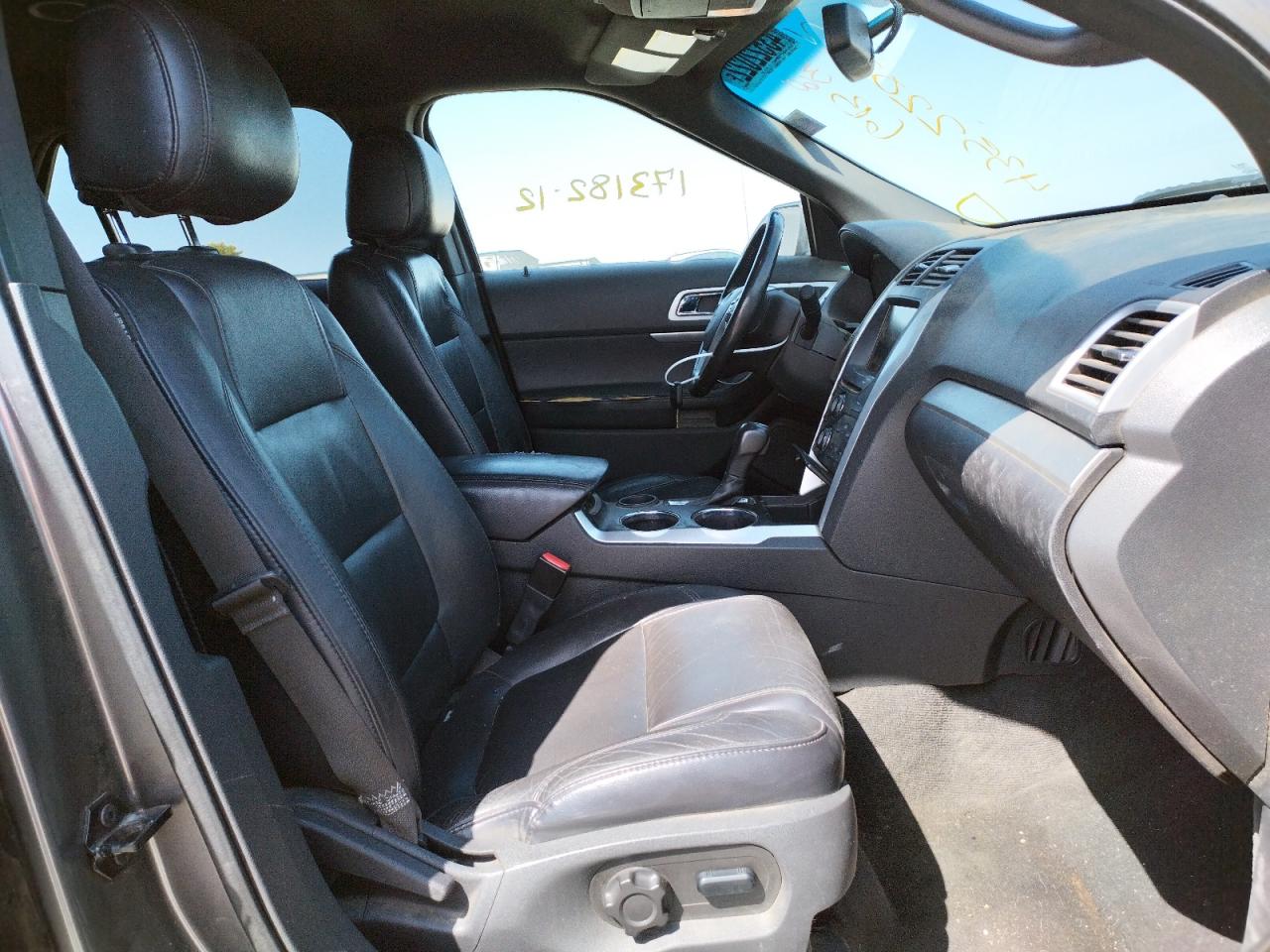 Photo 15 from auction – 2012 FORD EXPLORER X with VIN 1FMHK7D81CGA09187