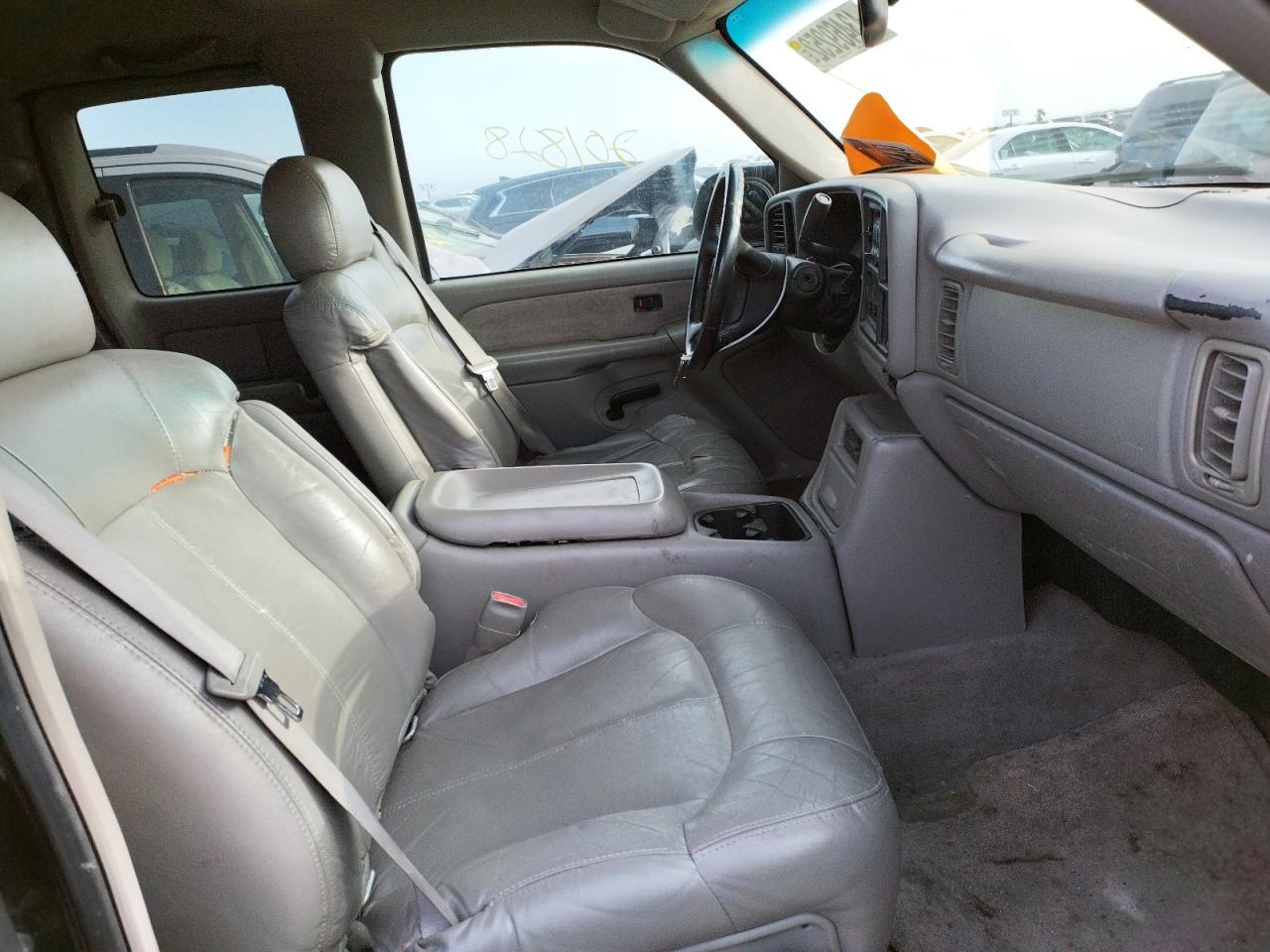 Photo 5 from auction – 2001 CHEVROLET SILVERADO with VIN 2GCEC19T111373523