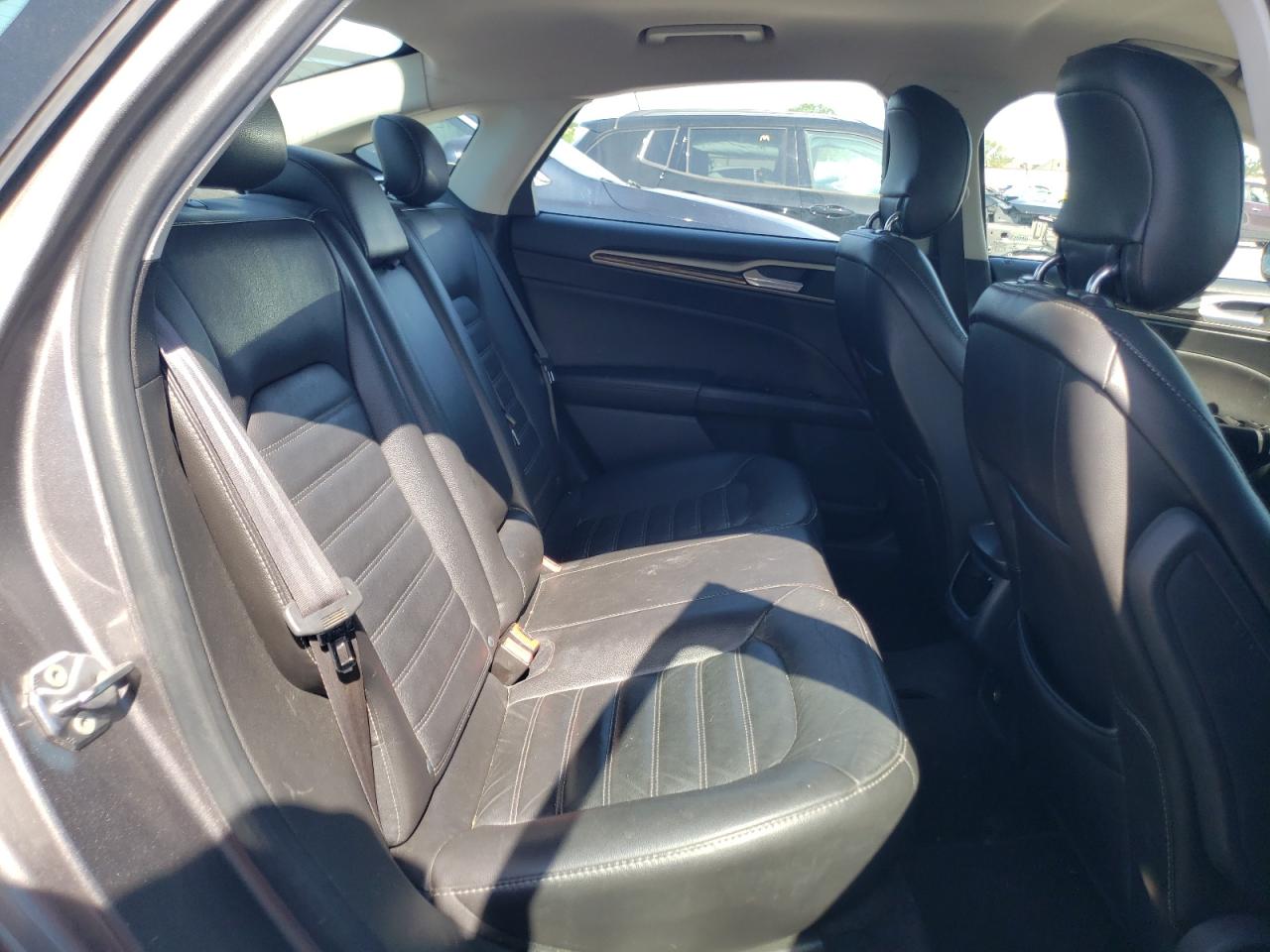 Photo 6 from auction – 2013 FORD FUSION SE with VIN 3FA6P0H93DR268237