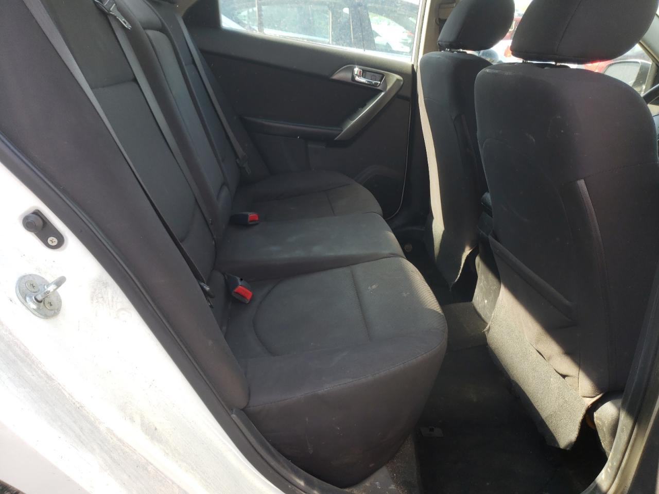 Photo 6 from auction – 2013 KIA FORTE EX with VIN KNAFU4A28D5736356