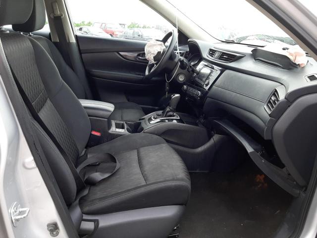 Photo 5 from auction – 2017 NISSAN ROGUE S with VIN KNMAT2MT1HP558907
