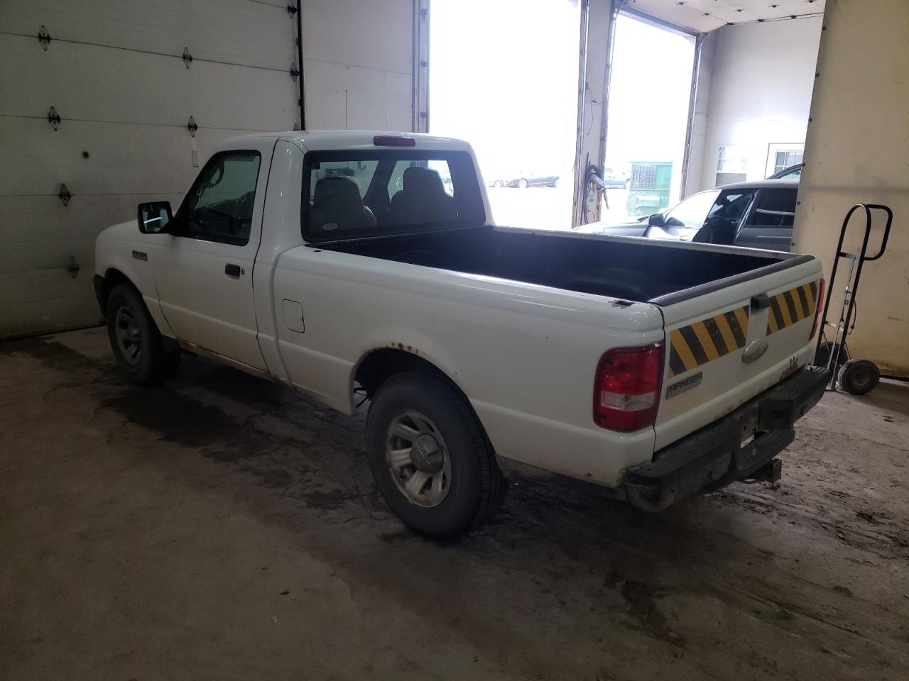 Photo 3 from auction – 2009 FORD RANGER with VIN 1FTYR10D99PA34492