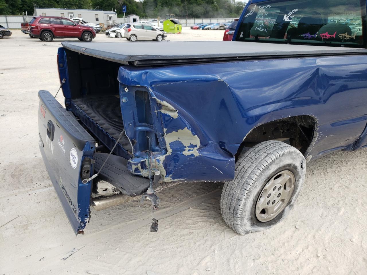 Photo 9 from auction – 2003 CHEVROLET silverado with VIN 2GCEC19V131211234