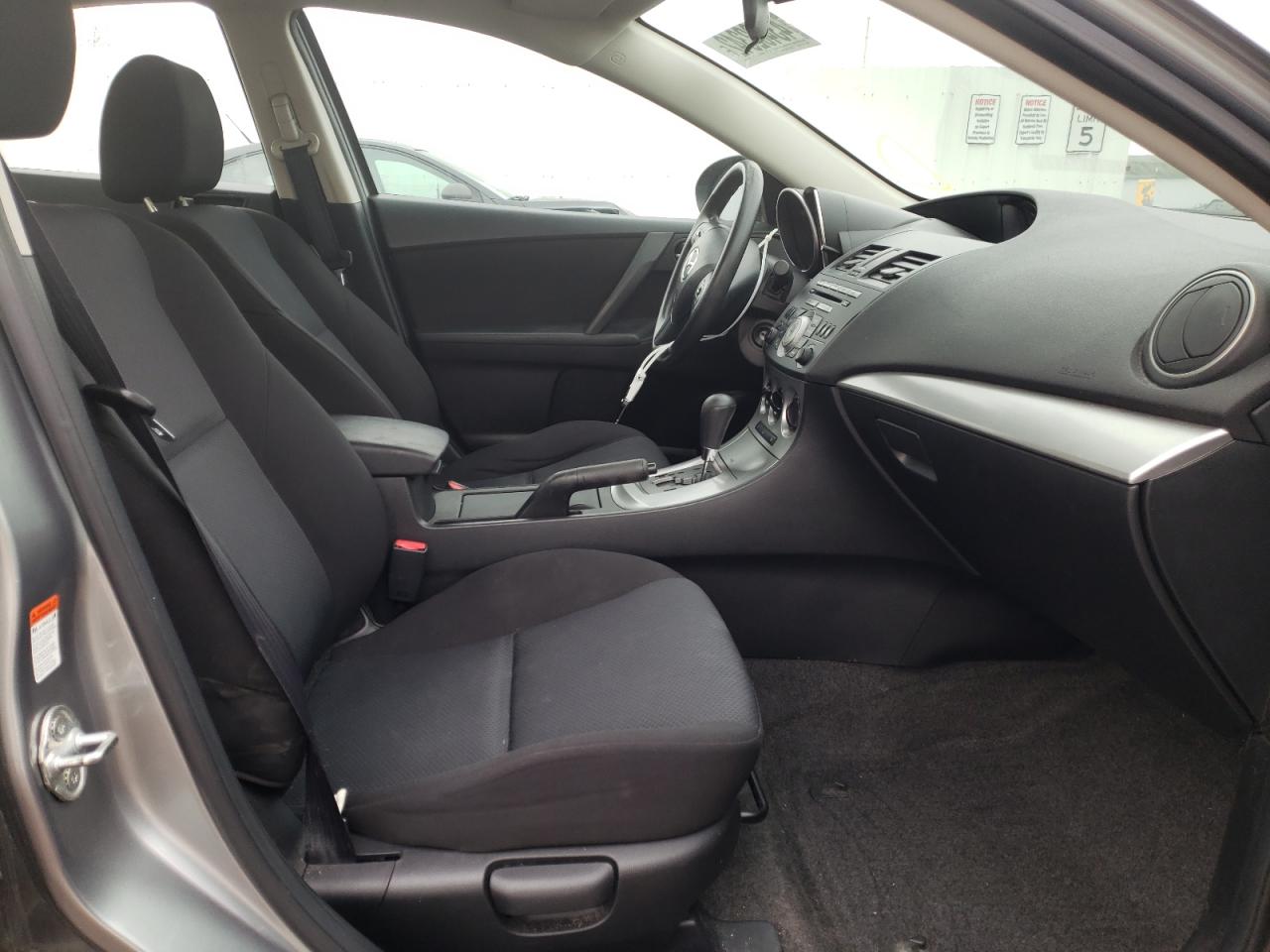 Photo 5 from auction – 2010 MAZDA 3 I with VIN JM1BL1SF6A1335086
