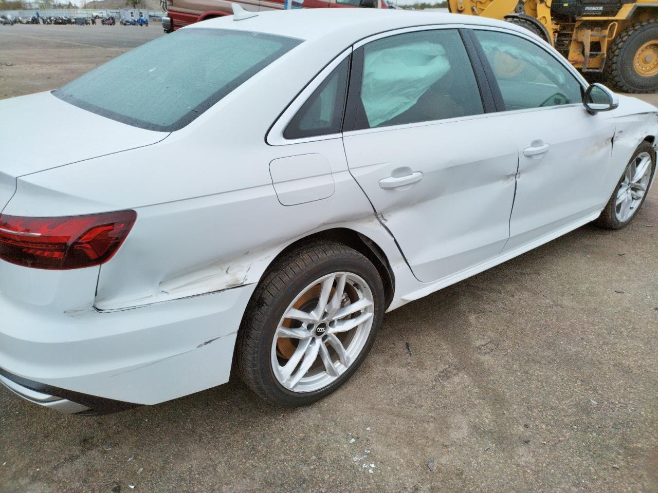 Photo 9 from auction – 2020 AUDI A4 PREMIUM with VIN WAUDNAF44LA054044