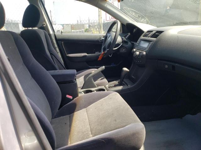 Photo 5 from auction – 2004 HONDA ACCORD LX with VIN JHMCM56324C007292