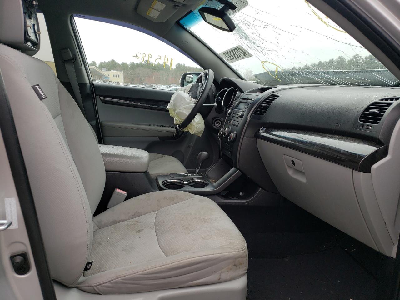 Photo 5 from auction – 2012 KIA SORENTO BA with VIN 5XYKT4A67CG197144