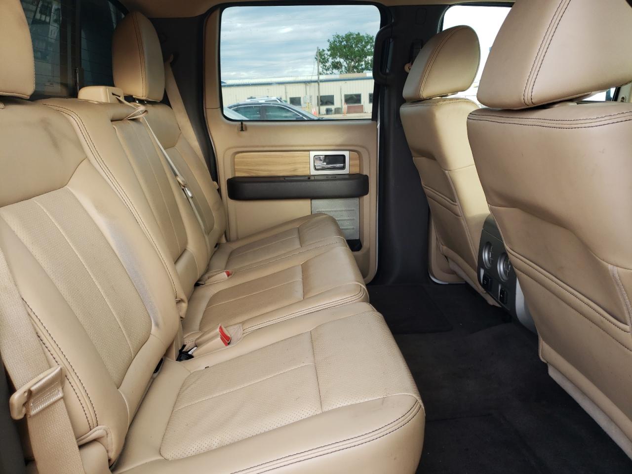 Photo 6 from auction – 2011 FORD F150 SUPER with VIN 1FTFW1CF4BKD85813