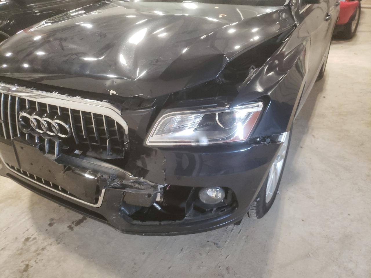 Photo 9 from auction – 2014 AUDI Q5 PREMIUM with VIN WA1LFAFP3EA114768