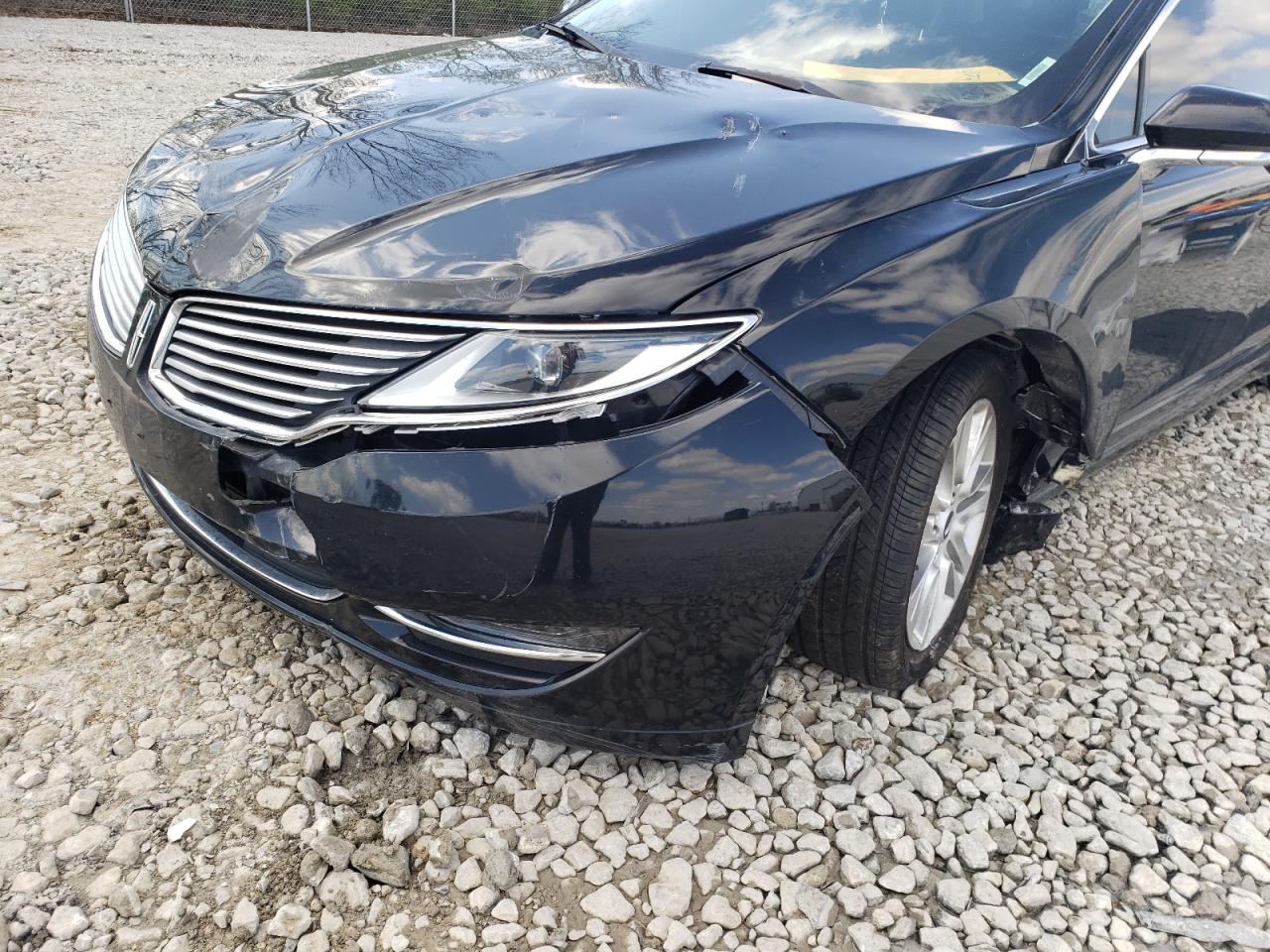Photo 9 from auction – 2016 LINCOLN MKZ with VIN 3LN6L2G91GR602364