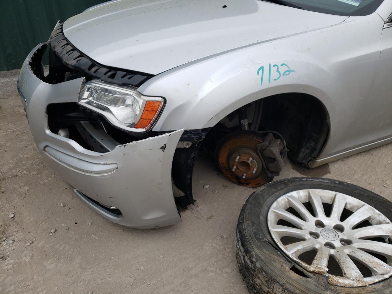 Photo 9 from auction – 2012 CHRYSLER 300 with VIN 2C3CCAAG2CH166000