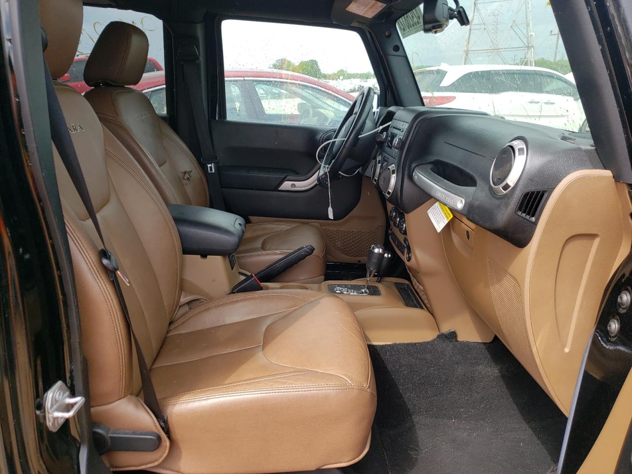 Photo 5 from auction – 2016 JEEP WRANGLER U with VIN 1C4HJWEGXGL279510