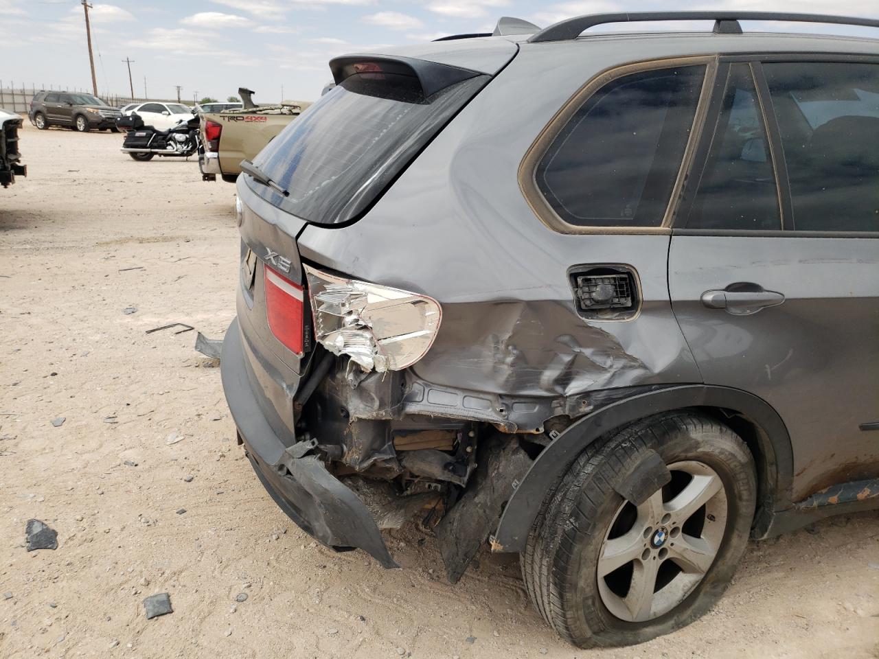 Photo 19 from auction – 2009 BMW X5 XDRIVE3 with VIN 5UXFE43599L275063