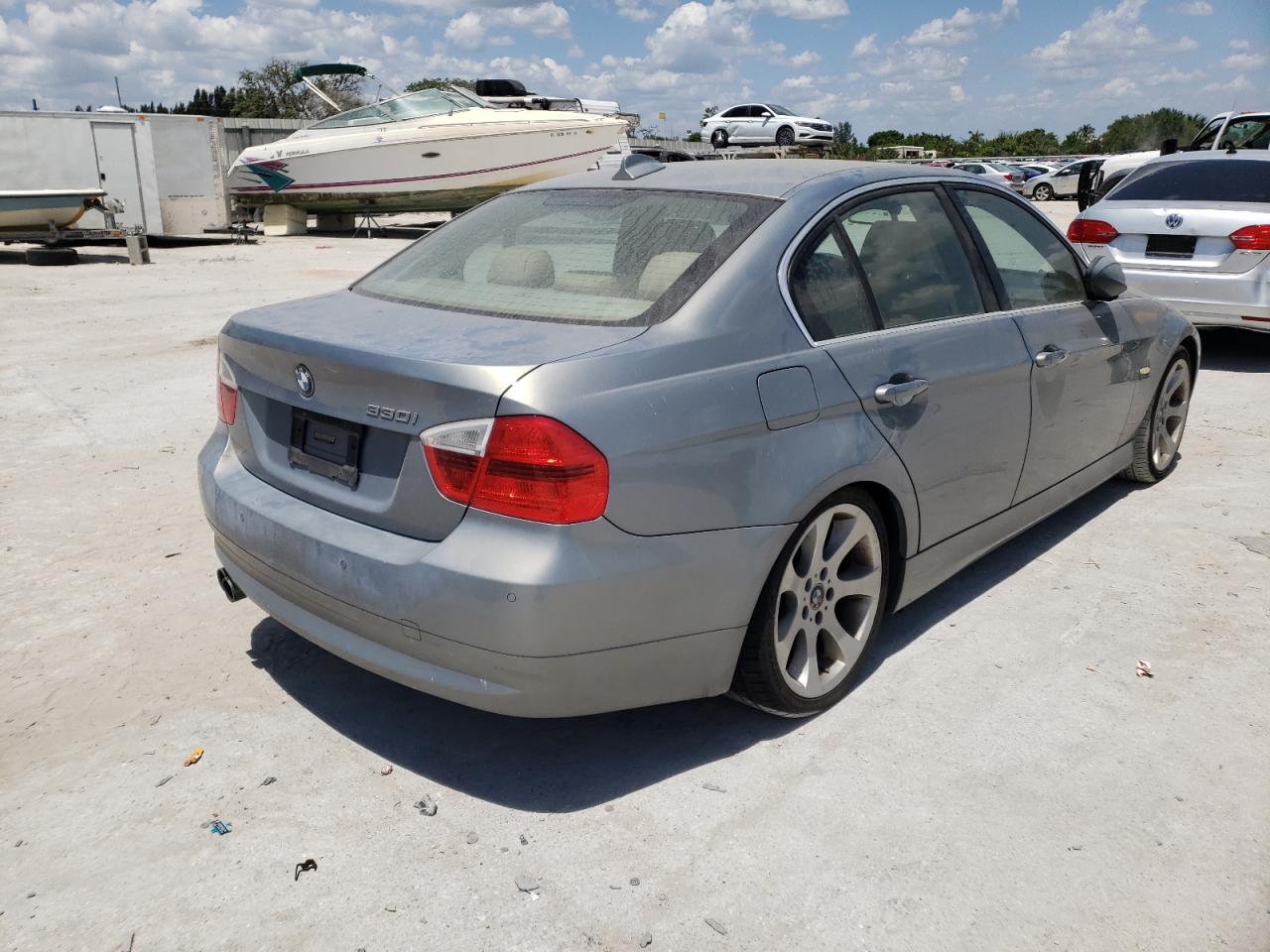 Photo 4 from auction – 2006 BMW 330 I with VIN WBAVB335X6KR76306