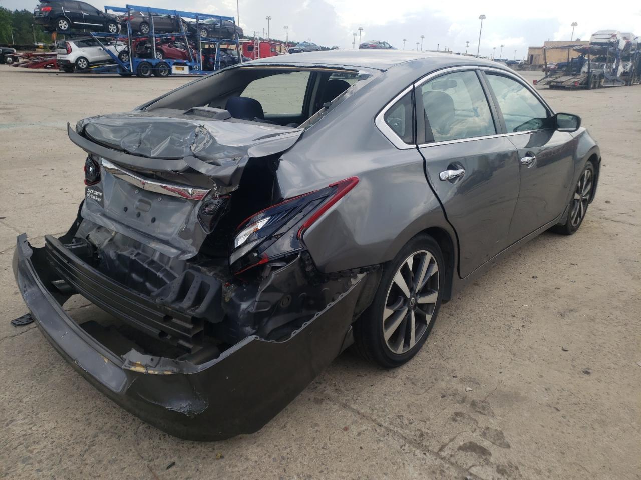 Photo 4 from auction – 2017 NISSAN ALTIMA 2.5 with VIN 1N4AL3APXHC255067
