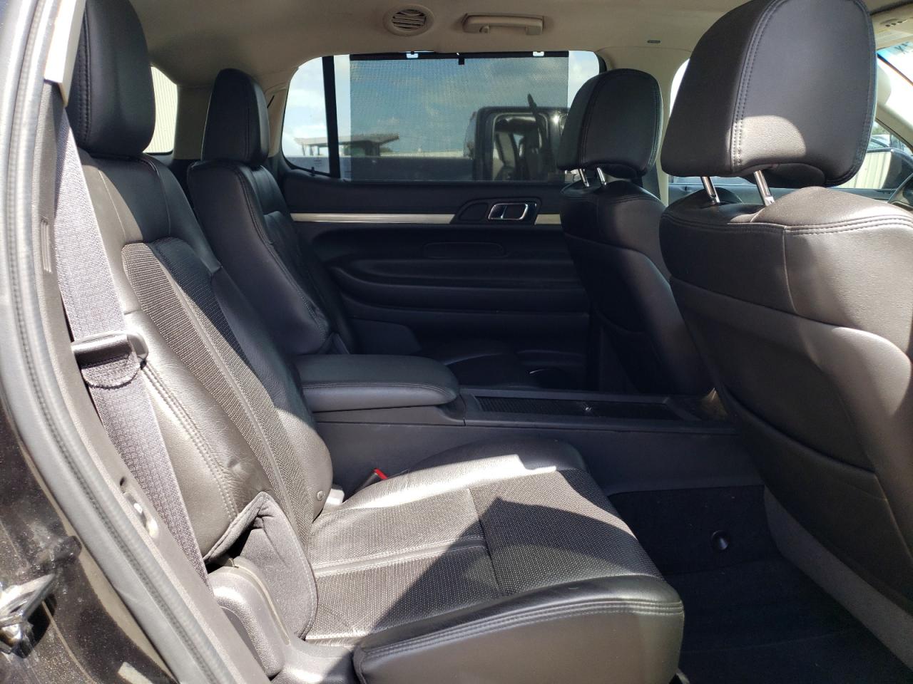 Photo 6 from auction – 2010 LINCOLN MKT with VIN 2LMHJ5AT0ABJ04476