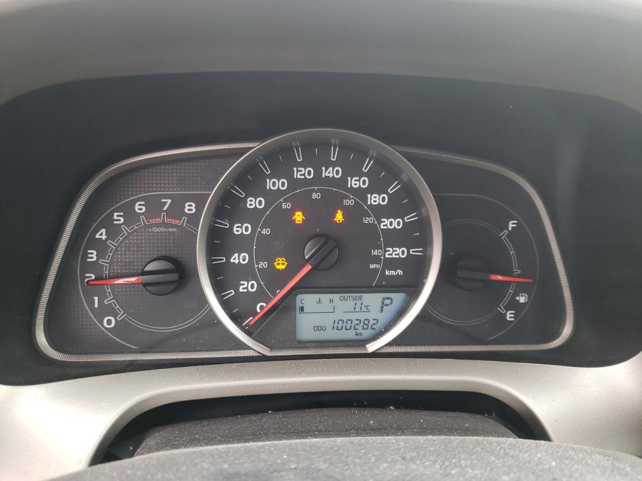 Photo 8 from auction – 2015 TOYOTA RAV4 LE with VIN 2T3BFREV9FW369993