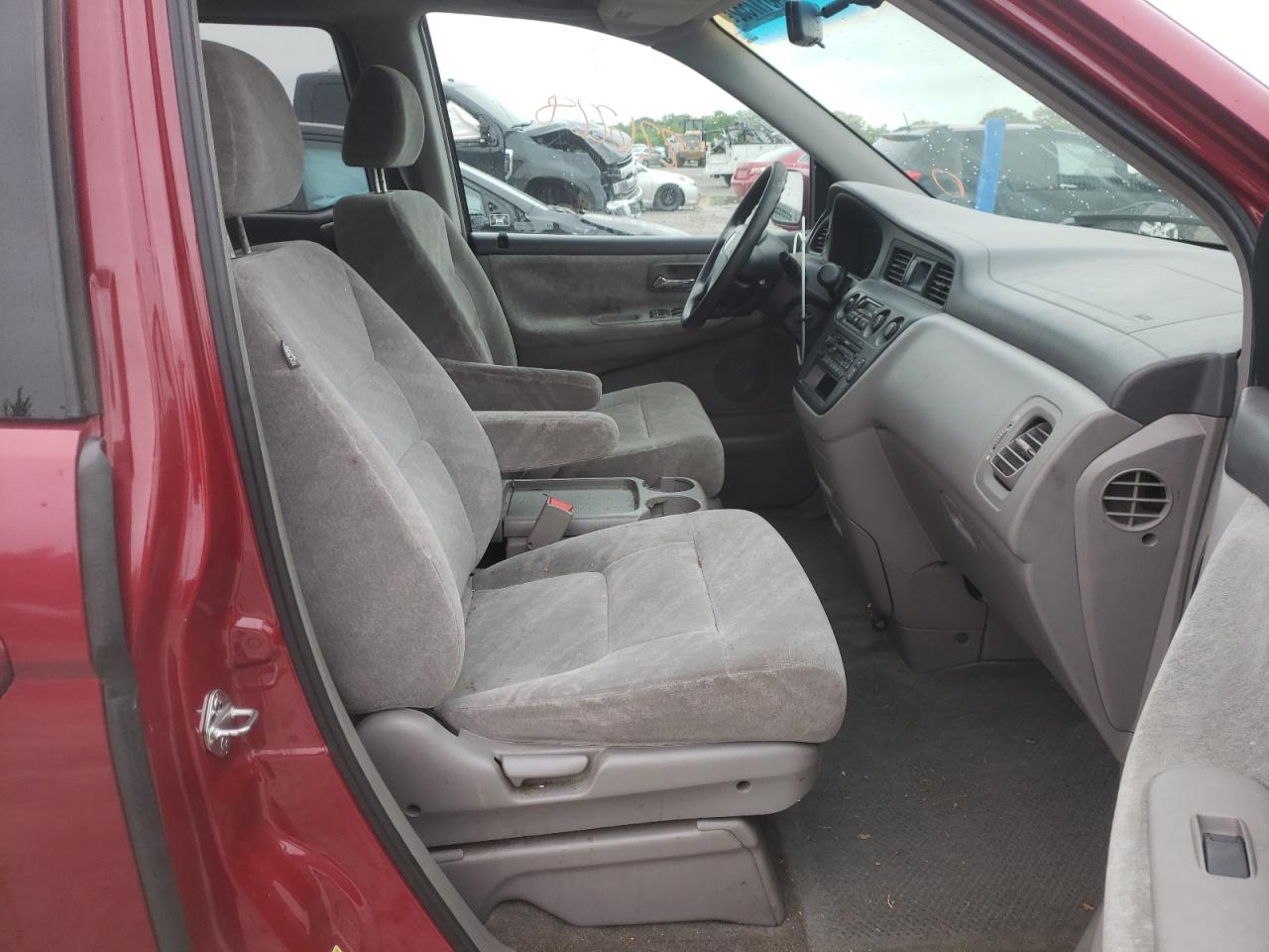Photo 5 from auction – 2002 HONDA ODYSSEY EX with VIN 2HKRL18642H545346