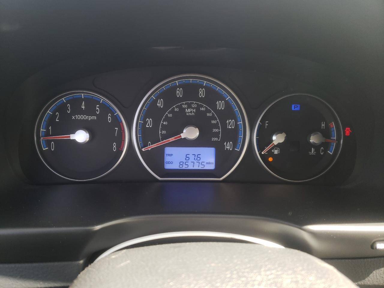 Photo 8 from auction – 2009 HYUNDAI SANTA FE G with VIN 5NMSG73D79H288088