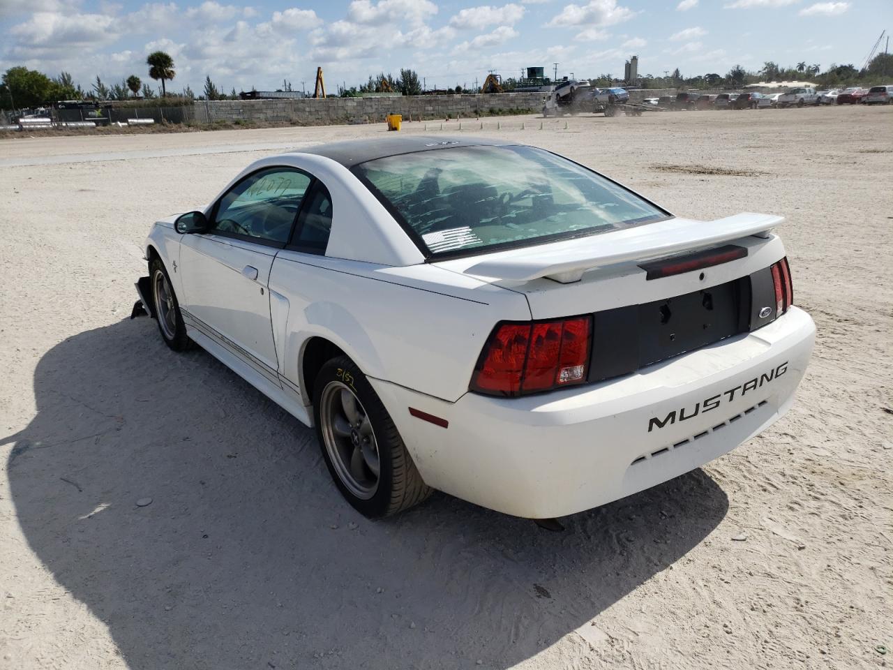 Photo 3 from auction – 2001 FORD MUSTANG with VIN 1FAFP40451F118243