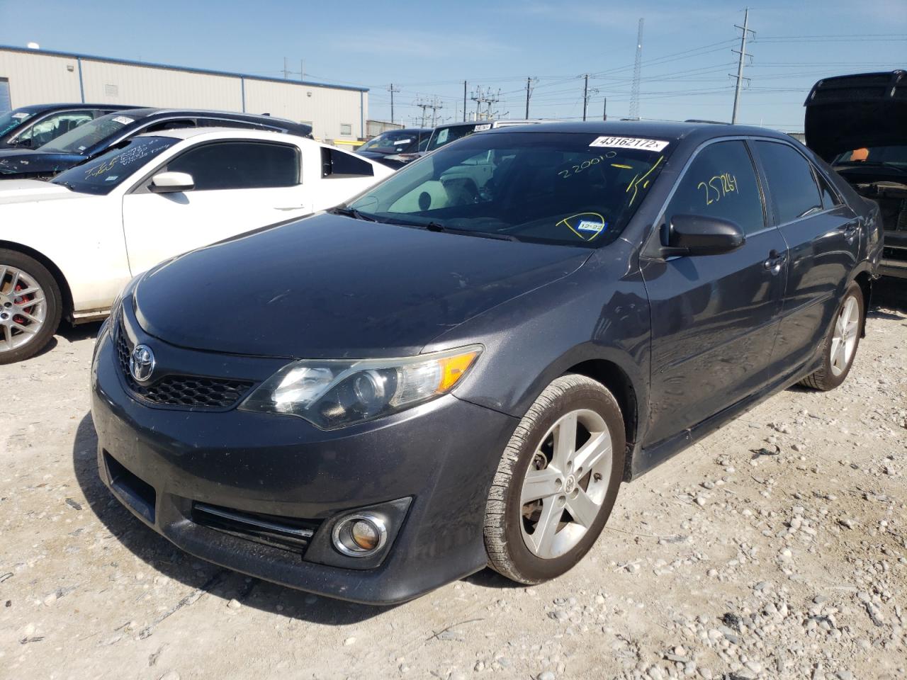 Photo 2 from auction – 2013 TOYOTA CAMRY L with VIN 4T1BF1FK5DU220010