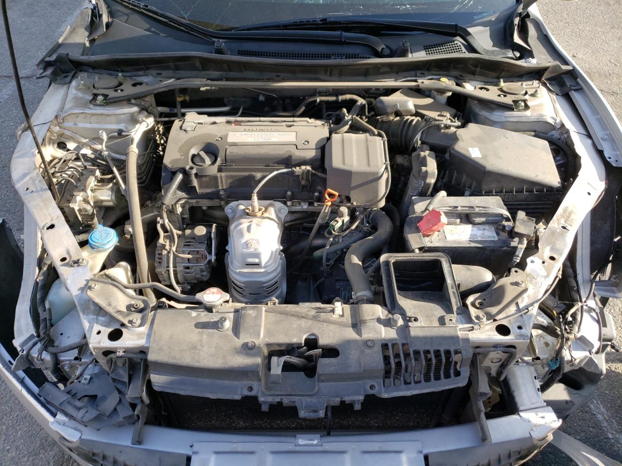 Photo 7 from auction – 2015 HONDA ACCORD EXL with VIN 1HGCR2F85FA140352