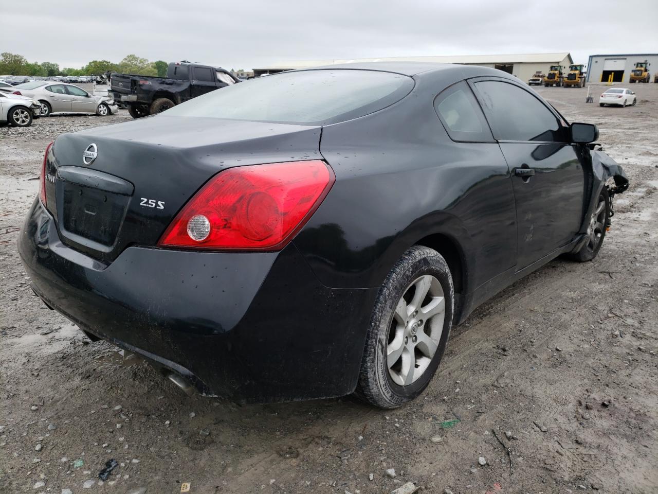 Photo 4 from auction – 2008 NISSAN UK with VIN 1N4AL24E98C104953