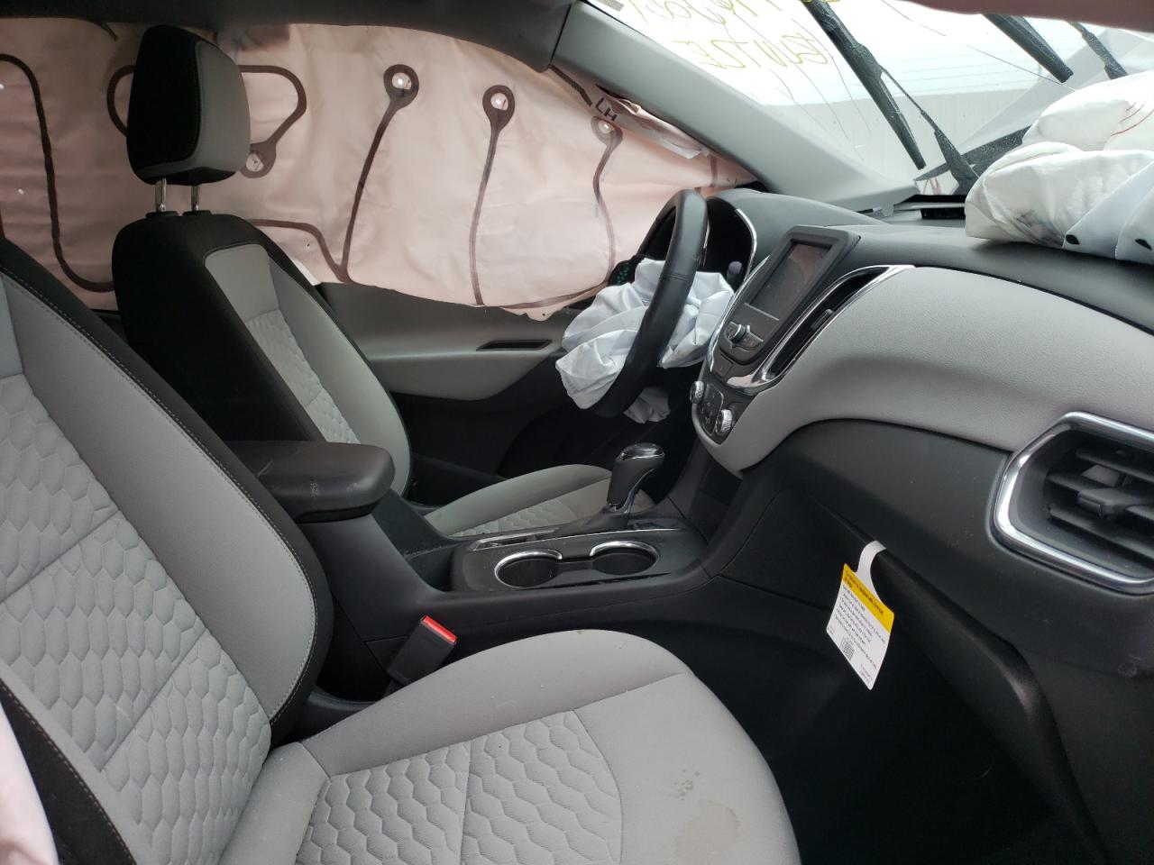 Photo 5 from auction – 2020 CHEVROLET EQUINOX LT with VIN 2GNAXJEV1L6222303