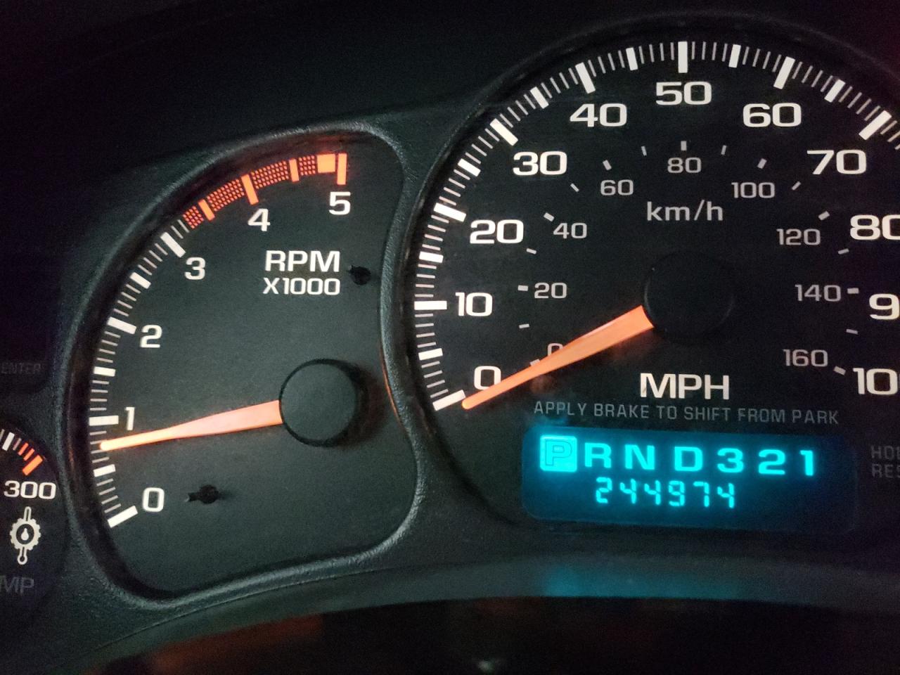 Photo 8 from auction – 2002 CHEVROLET SILVERADO with VIN 1GCHK23102F196065