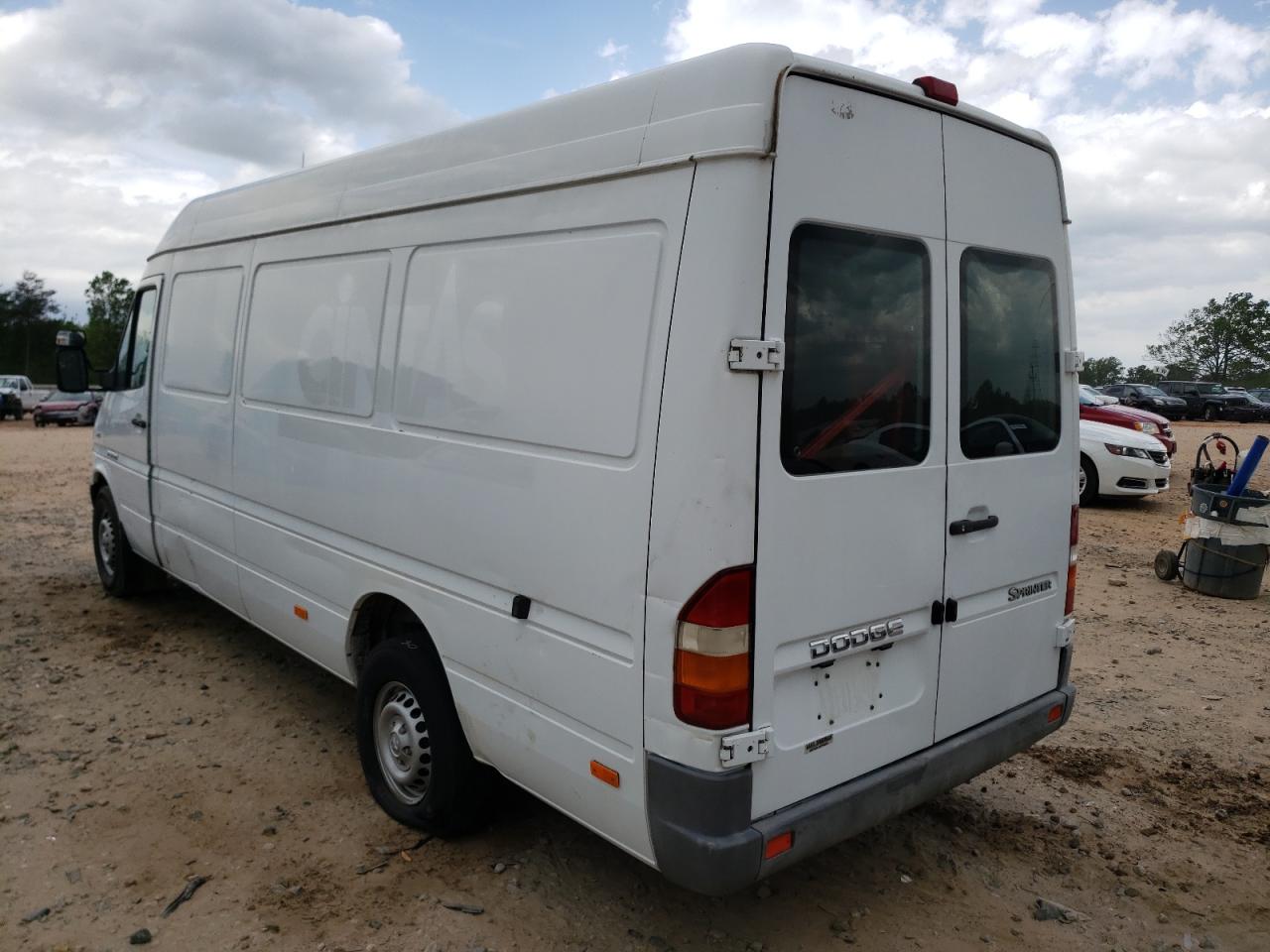 Photo 3 from auction – 2005 SPRINTER 2500 SPRIN with VIN WD2PD744255750257