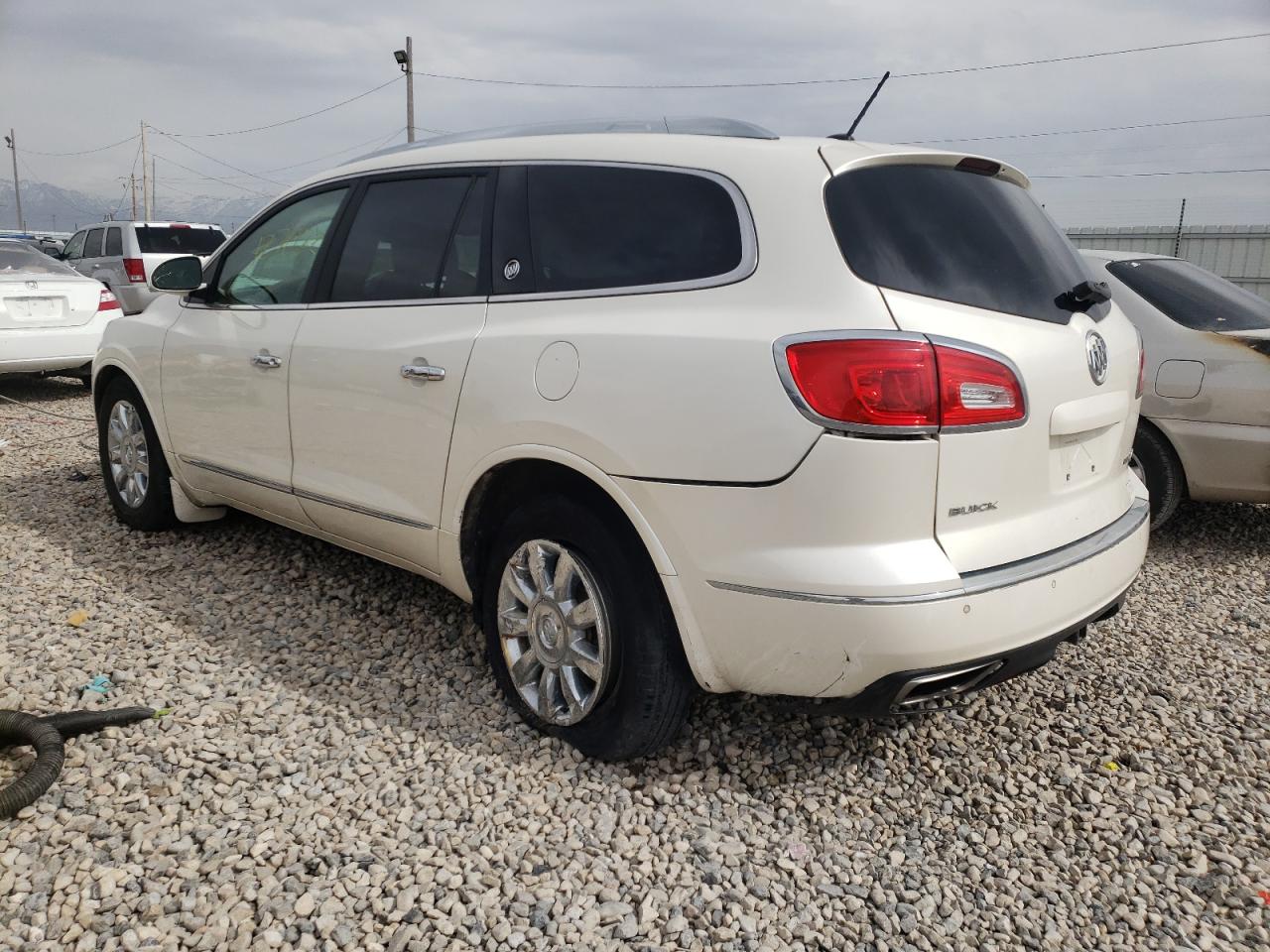 Photo 3 from auction – 2015 BUICK ENCLAVE with VIN 5GAKVCKD6FJ233428